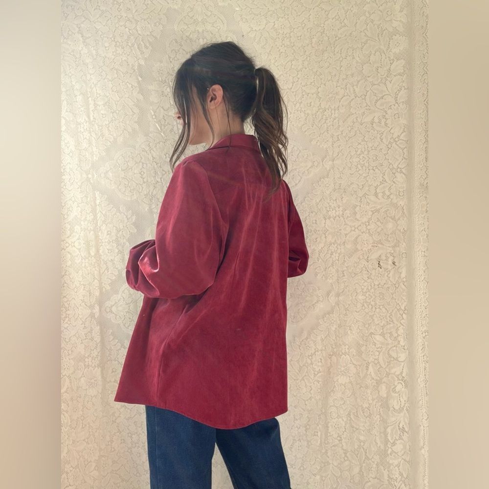 Croft & Barrow Raspberry Red Faux Suede Ribbed Zip-up Lightweight Jacket - Picture 2 of 13